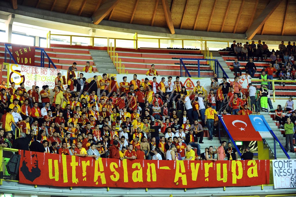 Yamamay-Galatasaray (00)